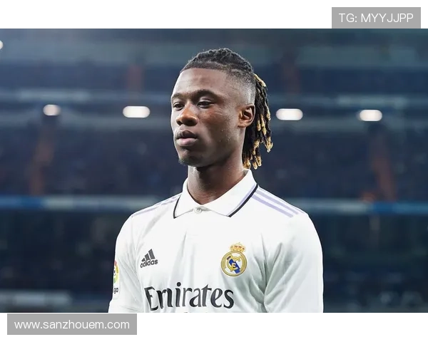 卡马文加比赛阅读能力持续提升，防守预判与中场控制表现稳健